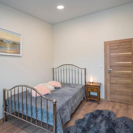 Homely Kreves Apartment By Polo Apartments Каунас Екстер'єр фото